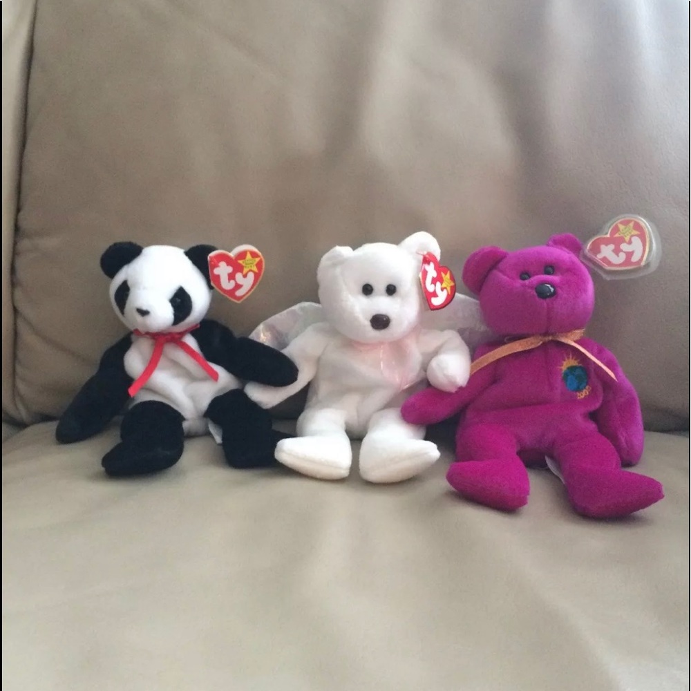 Set of three beanie baby bears, new with tags never played with